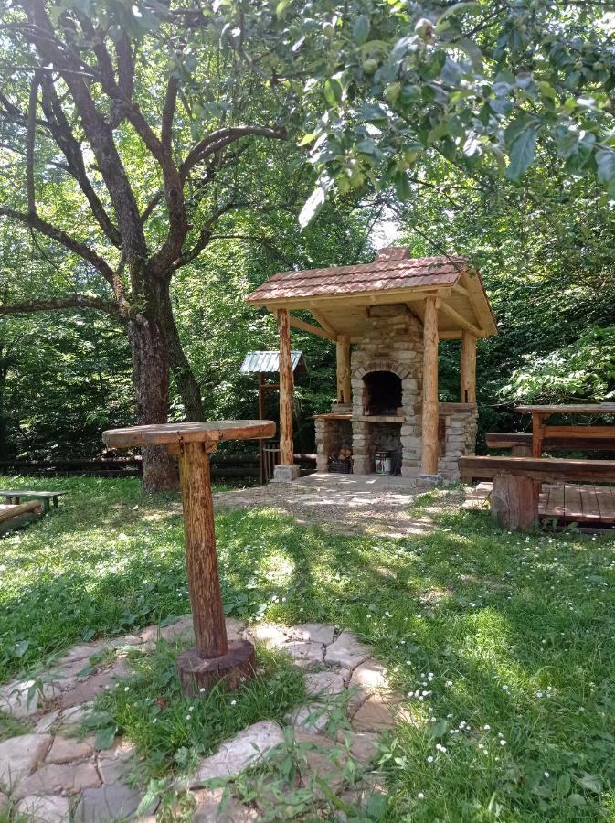 Садиба Над Потічком Oriv المظهر الخارجي الصورة